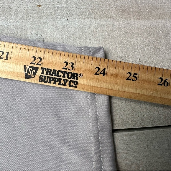 Baleaf Mens Long Sleeve Athletic Shirt Size 3XL Silver‎ Crew Neck Pullover - Picture 7 of 8